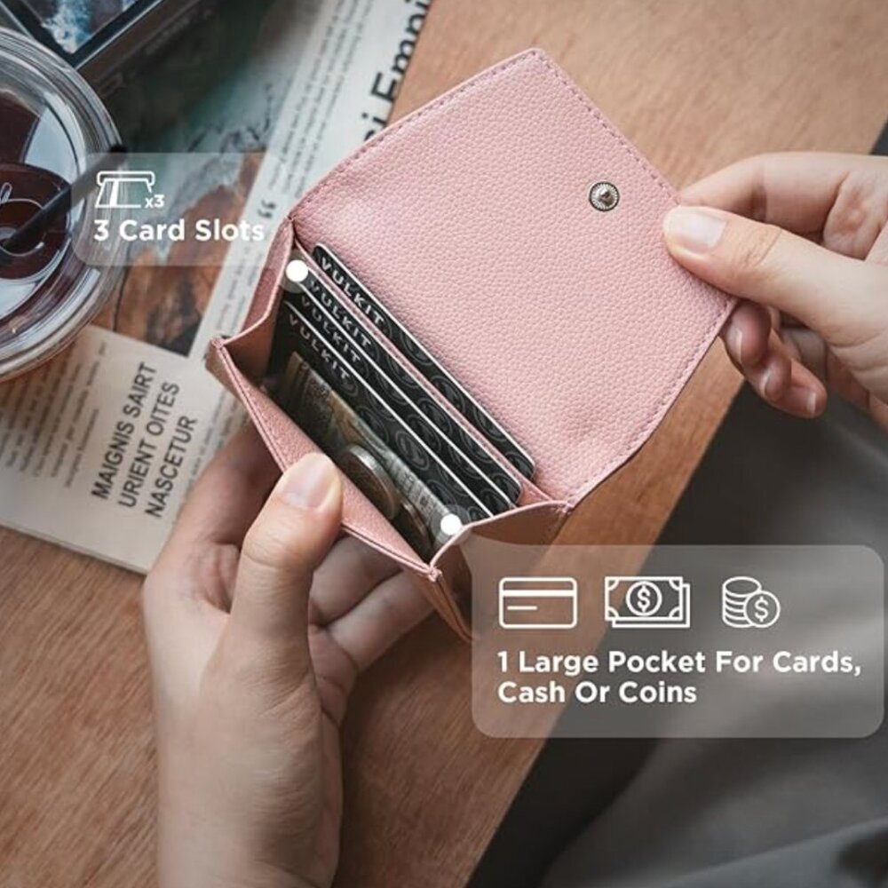 NWT Women's Credit Card Holder Pink - Picture 2 of 4